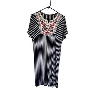 Sweet Clair Jersey Knit Embroidered Shift Dress Size Small Boho
